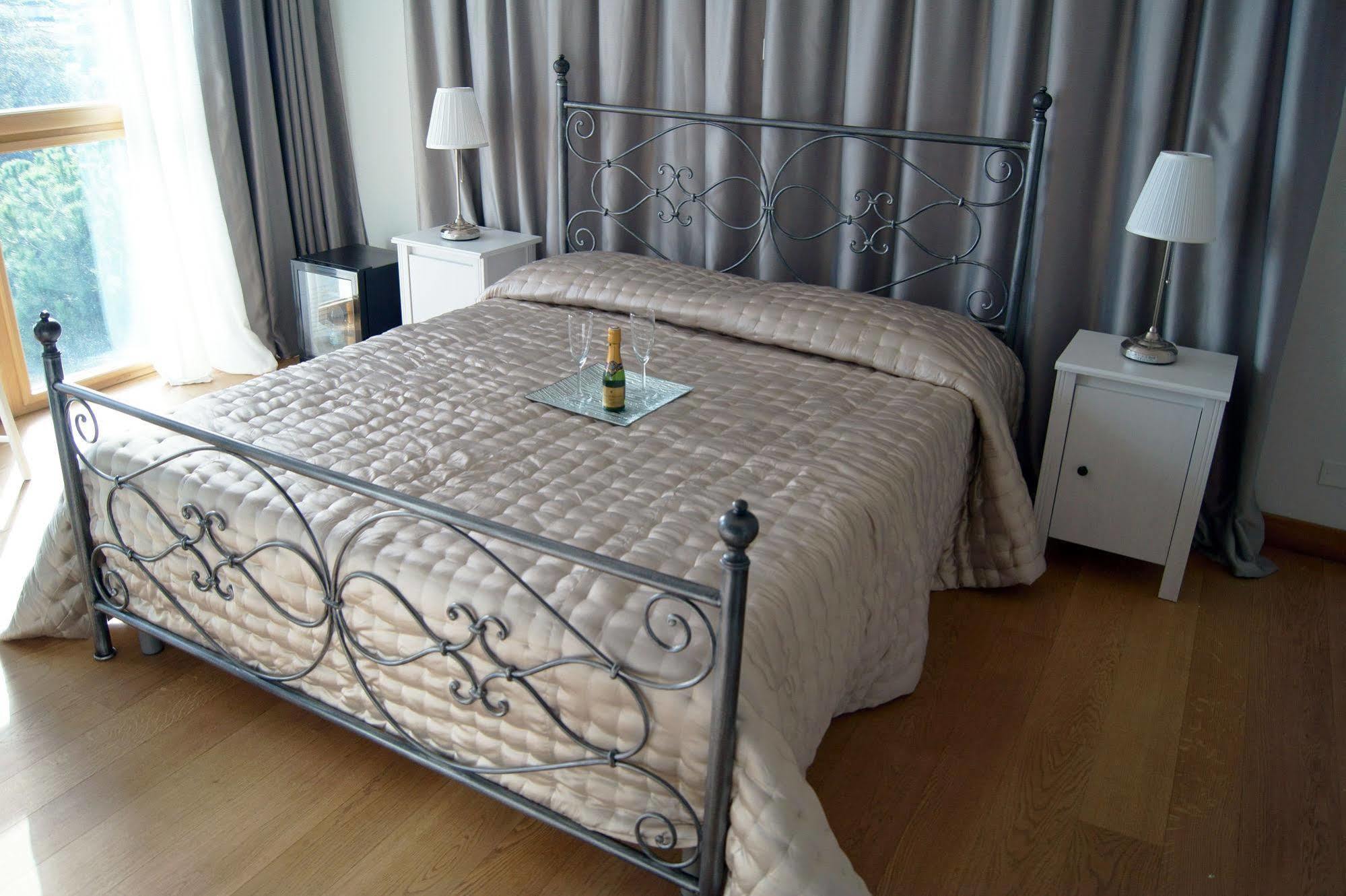 Baia Di Ognina Bed and Breakfast Κατάνια Εξωτερικό φωτογραφία